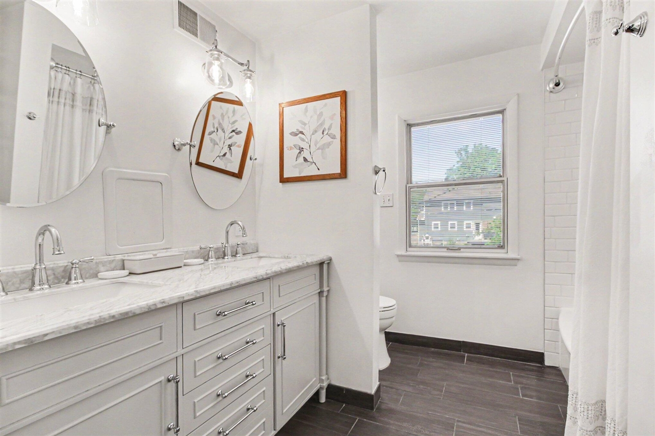 1607 Anderson Avenue Property Photo 13