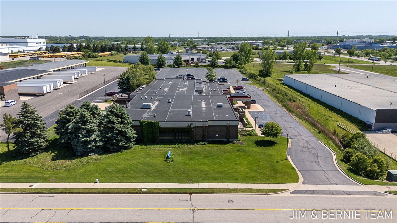 70543697 Property Photo 3