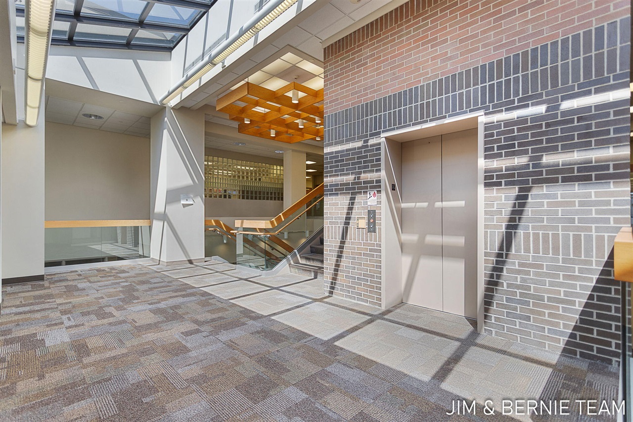 70543697 Property Photo 20