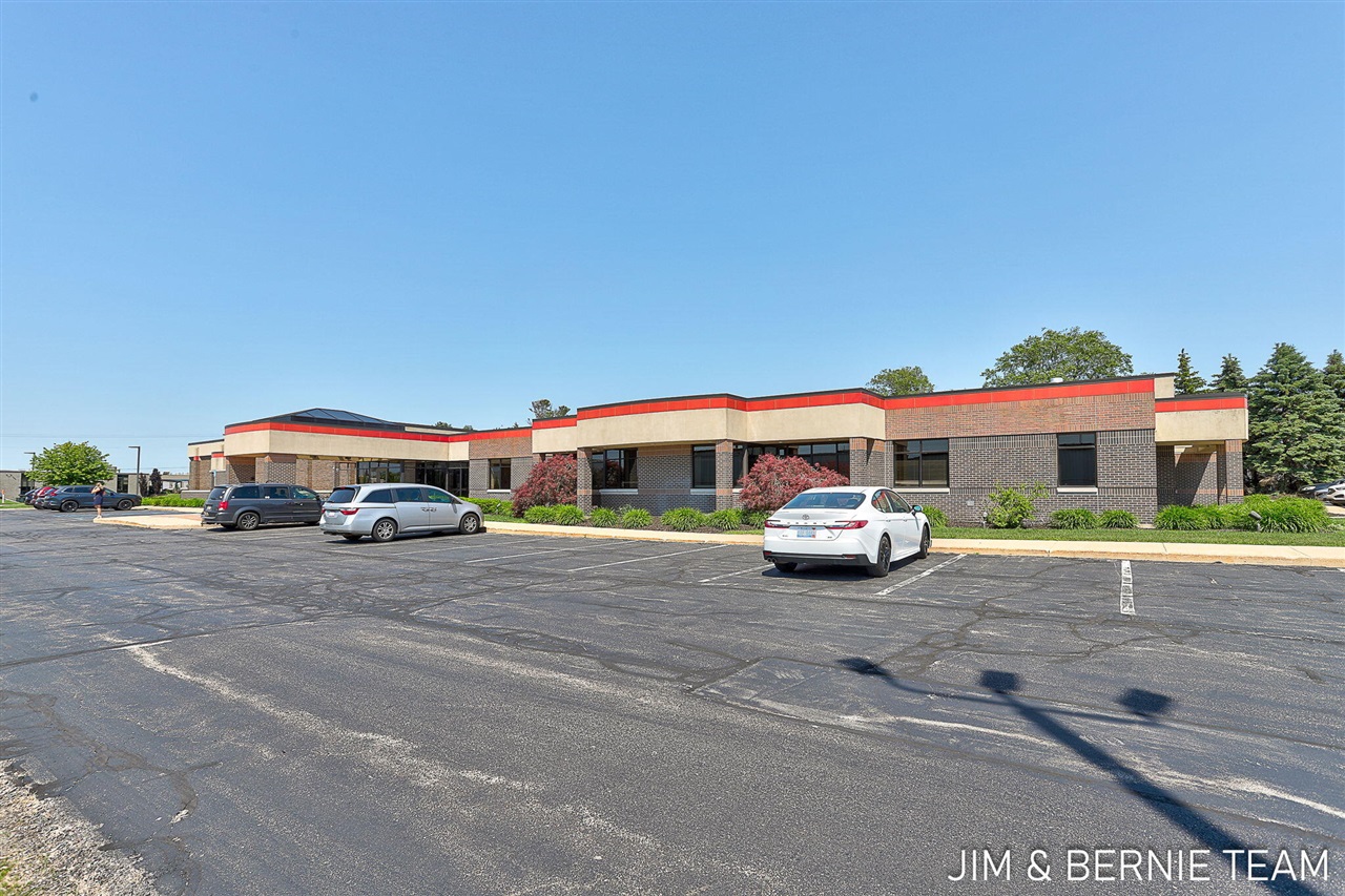 70543697 Property Photo 22