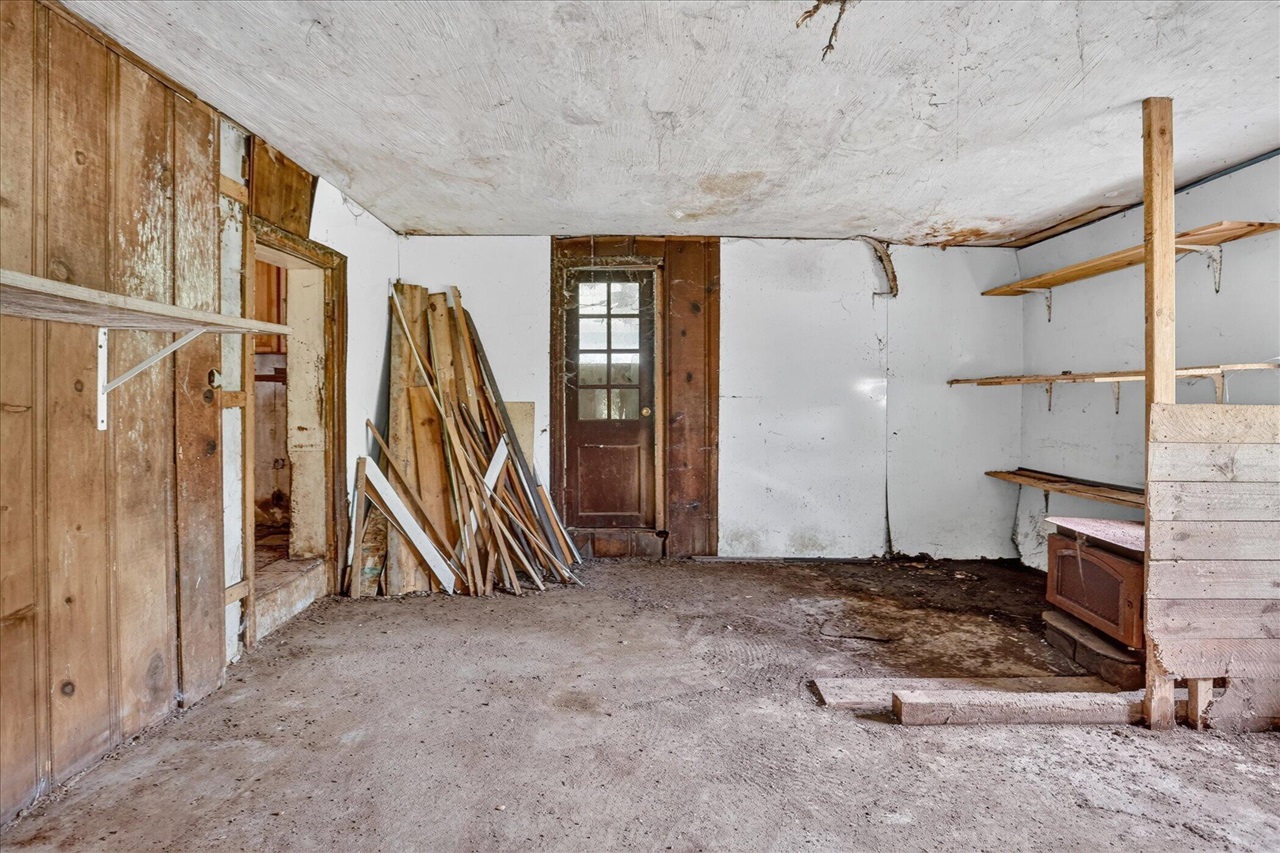 2429 W Huron Line Road Property Photo 25