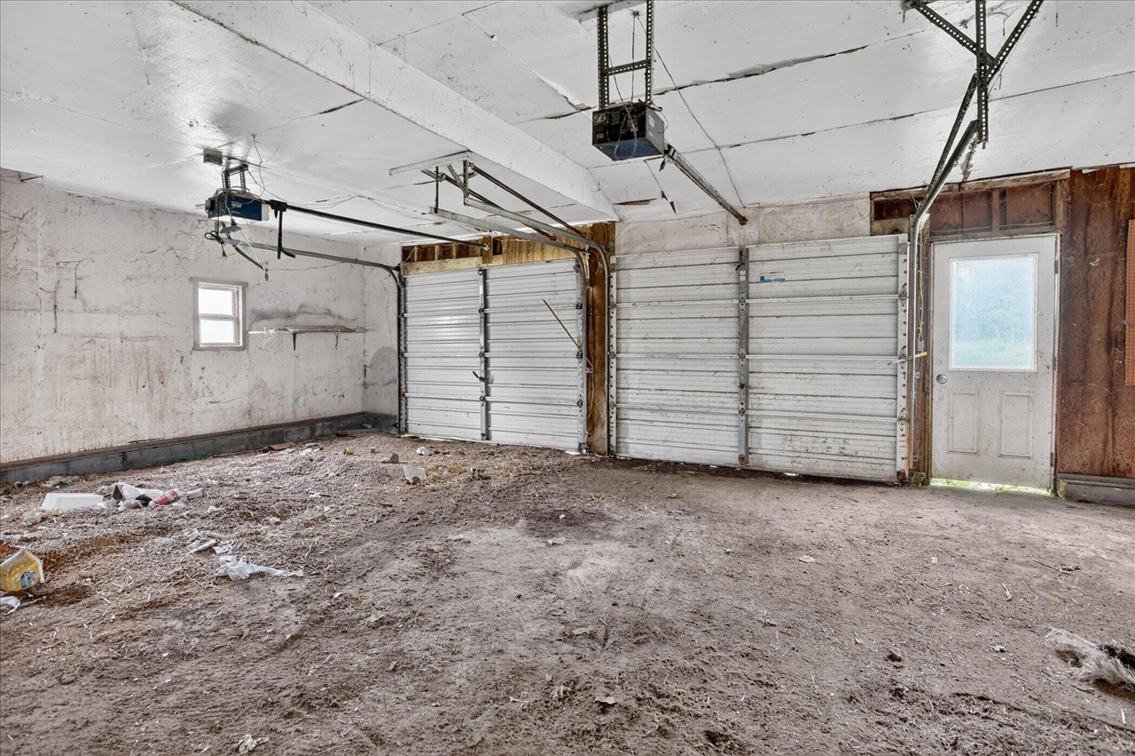 2429 W Huron Line Road Property Photo 26
