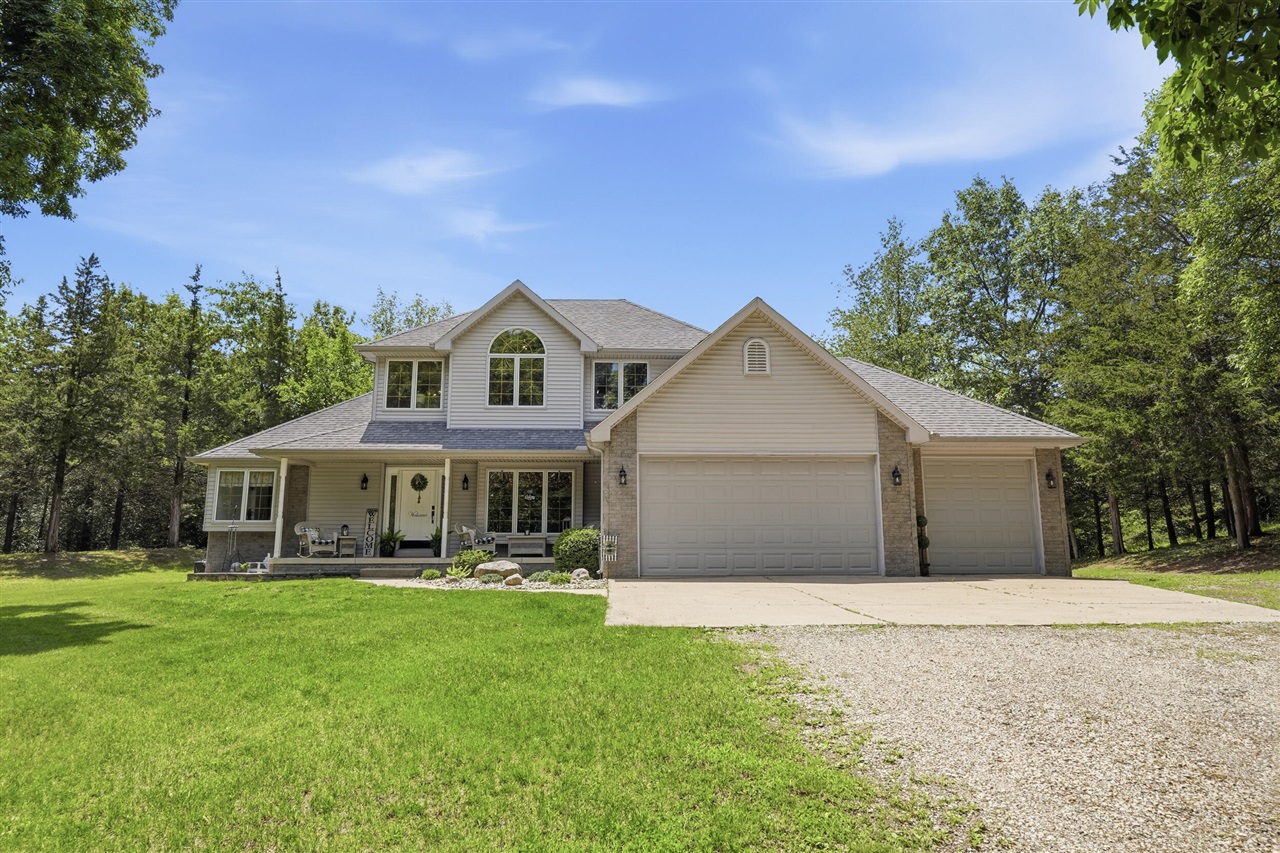 10525 Antcliff Property Photo 1