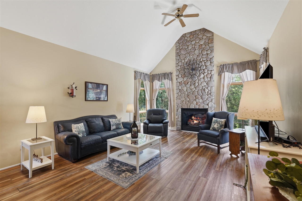 10525 Antcliff Property Photo 10