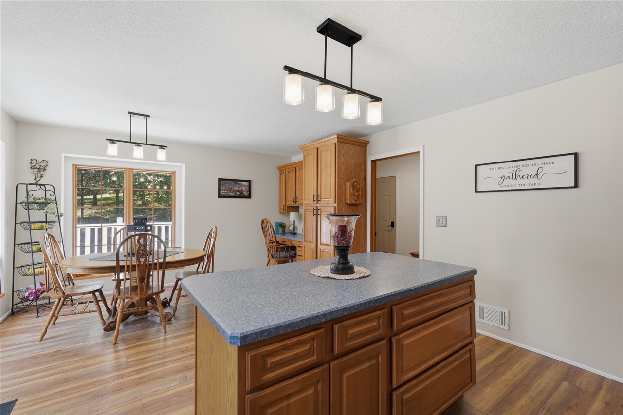 10525 Antcliff Property Photo 15