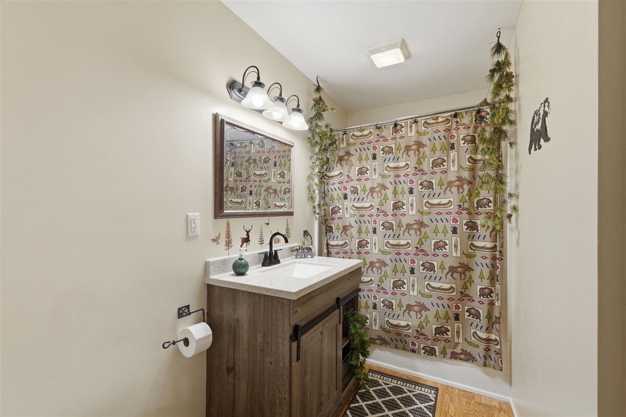 10525 Antcliff Property Photo 28