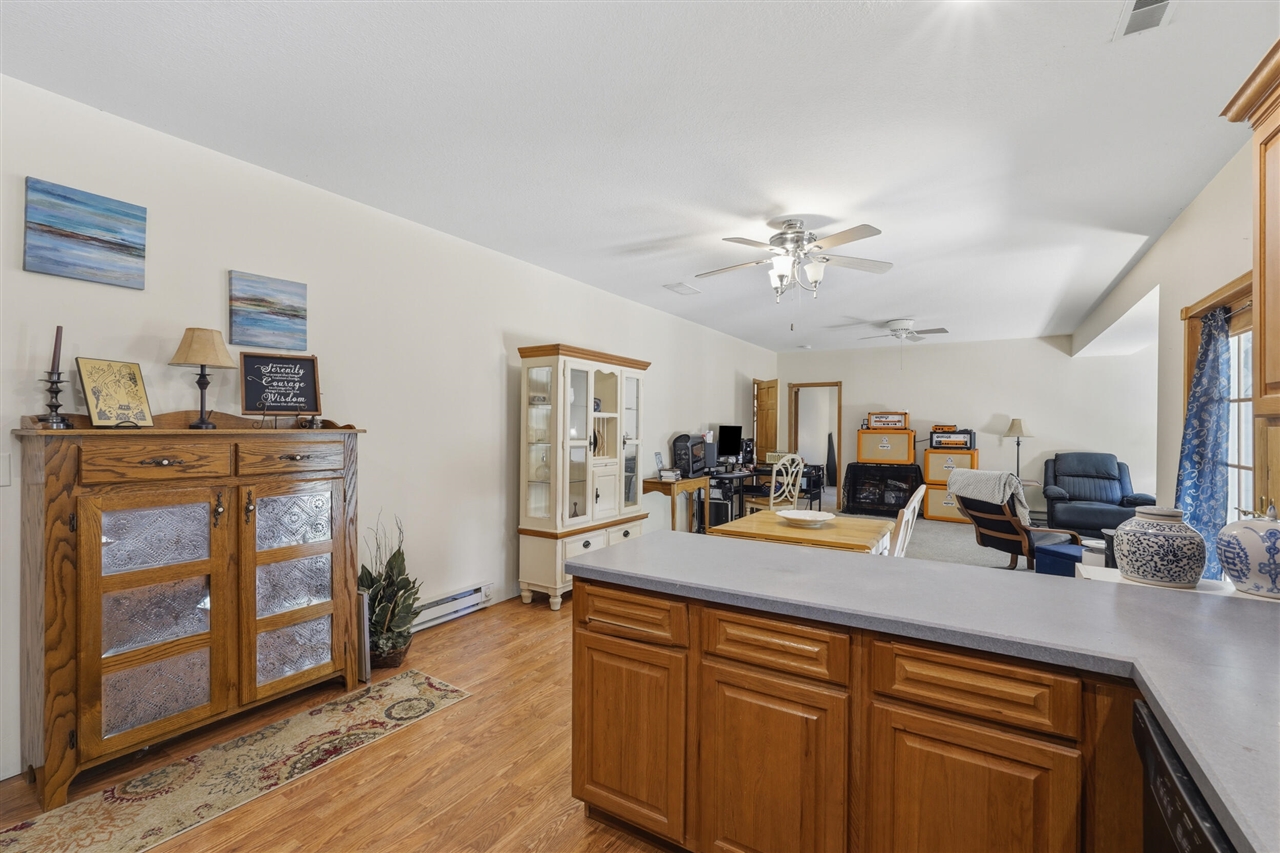 10525 Antcliff Property Photo 37