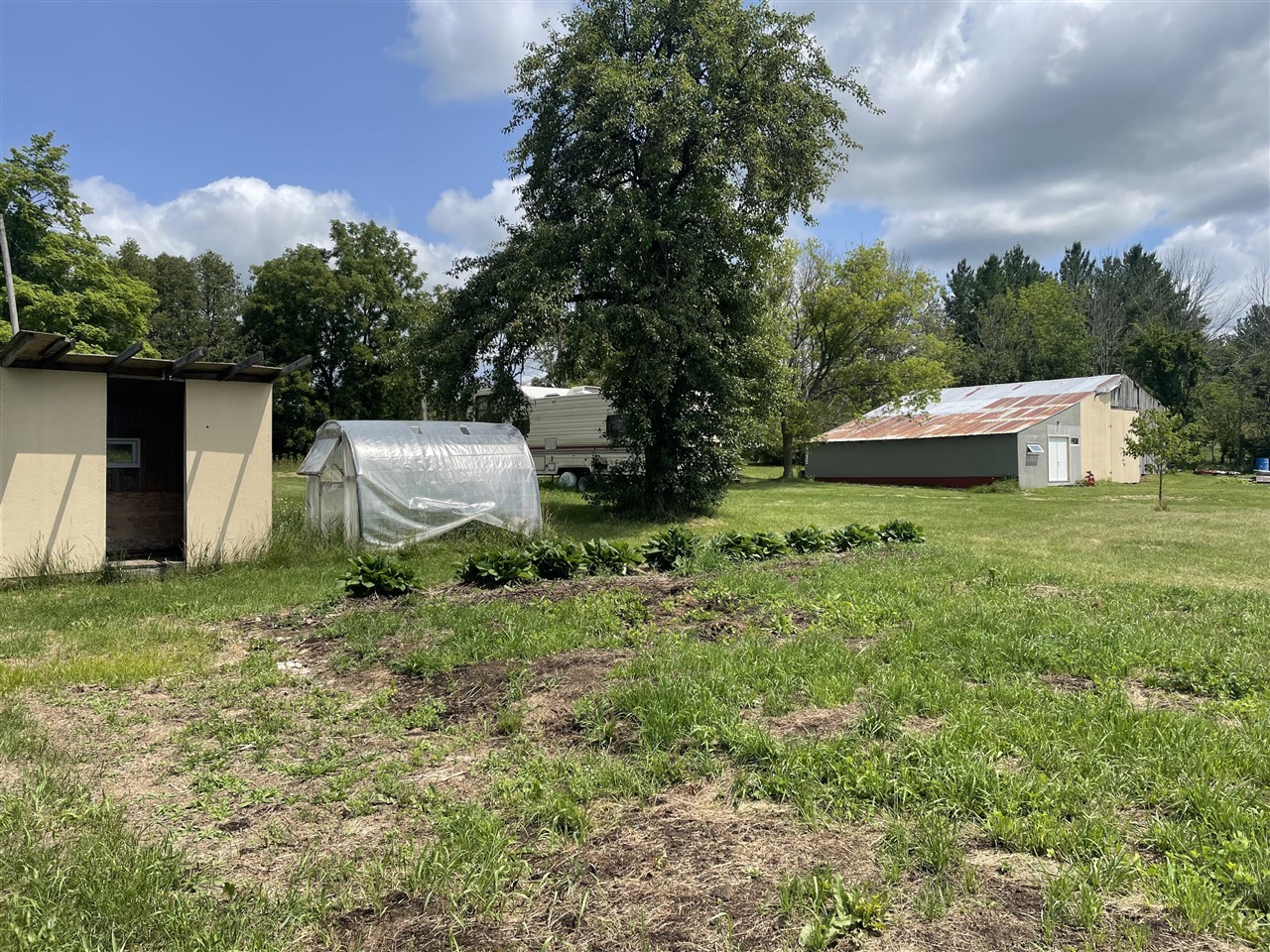 4535 20 Mile Road Property Photo 8