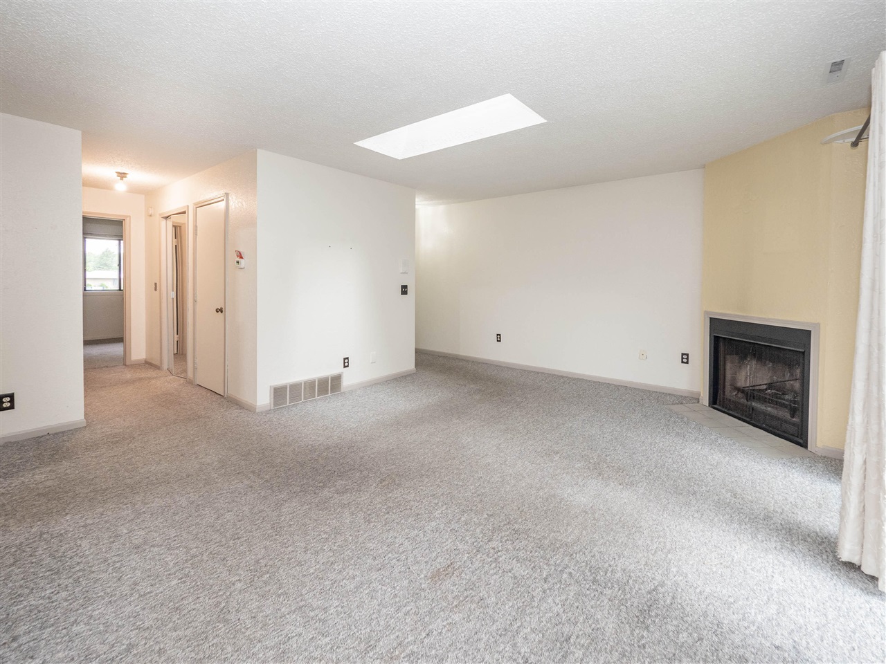 6109 Danford Creek Property Photo 6