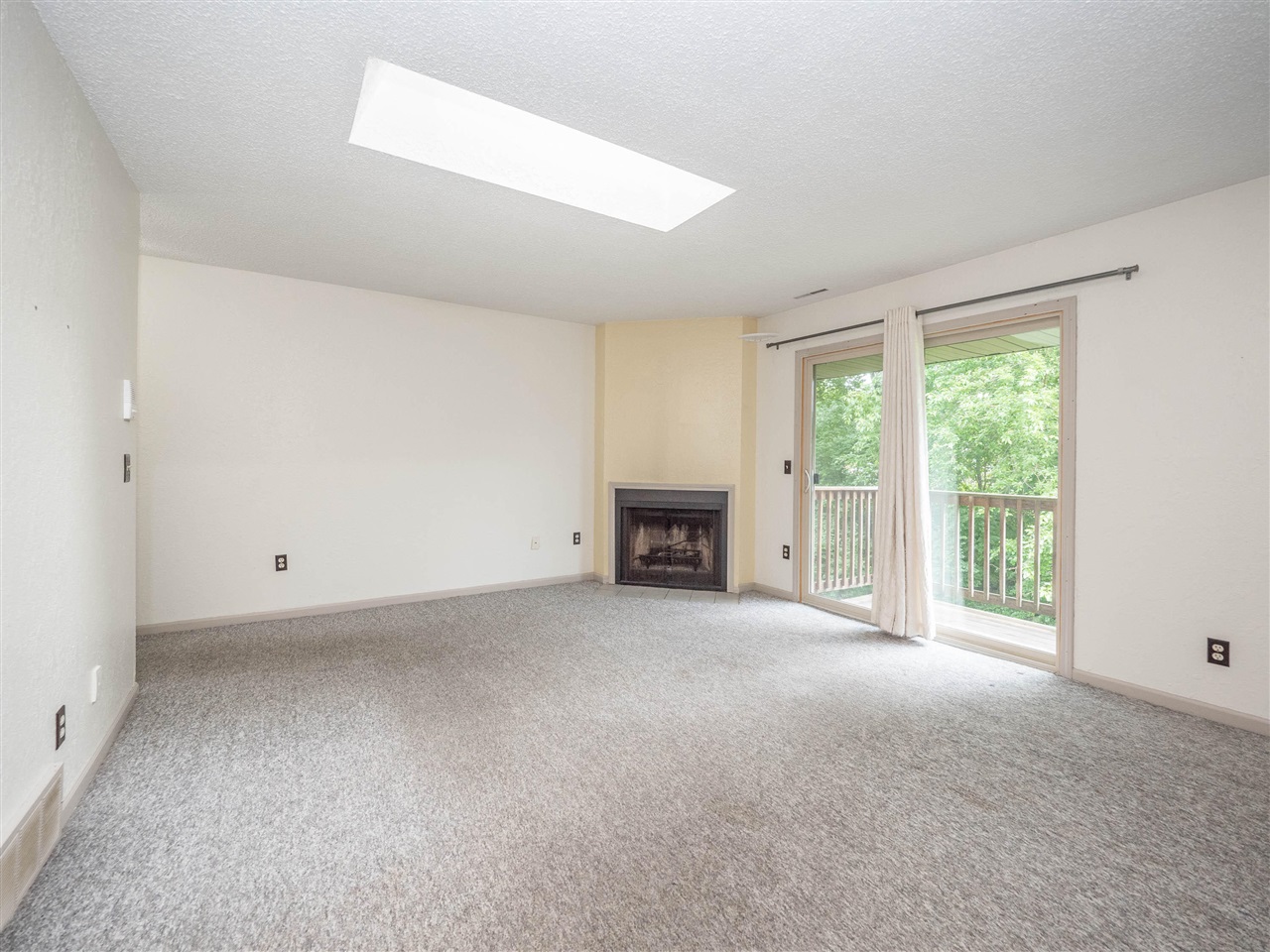 6109 Danford Creek Property Photo 7