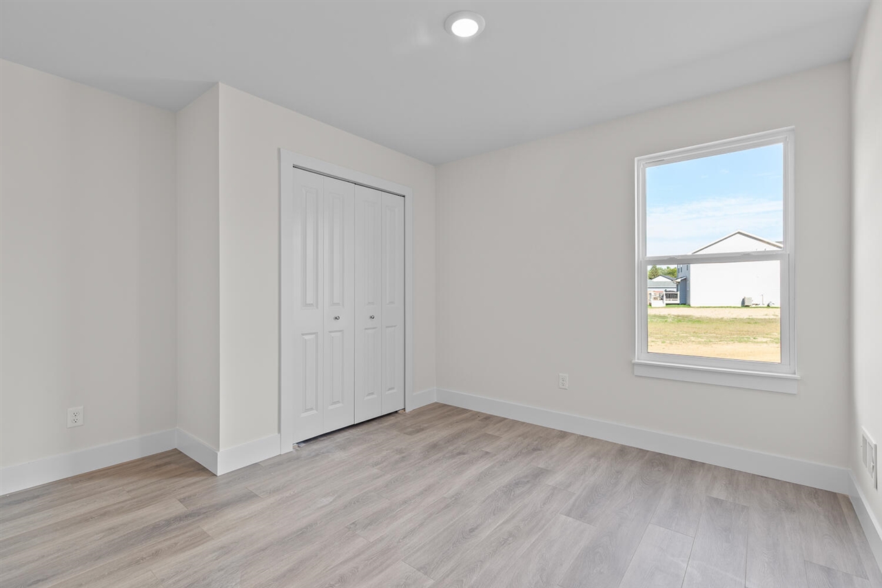 2815 Gady Pines Drive Property Photo 13