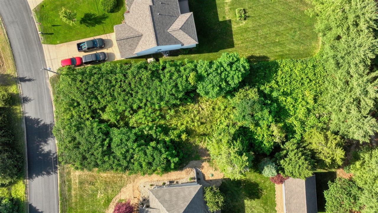 107 Cannes Drive Property Photo 17