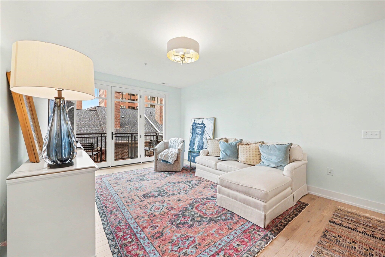 441 S Ashley Street Property Photo 6
