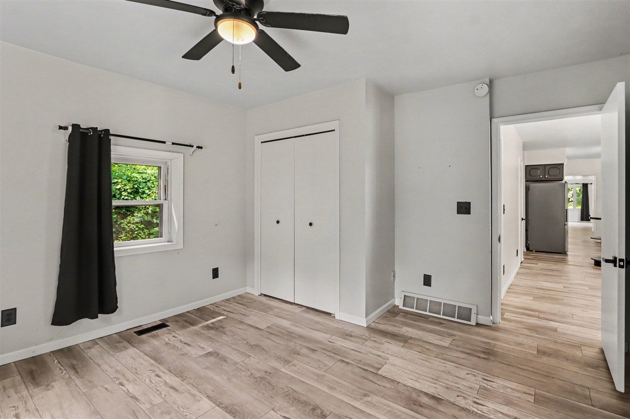 15068 Millard Road Property Photo 15