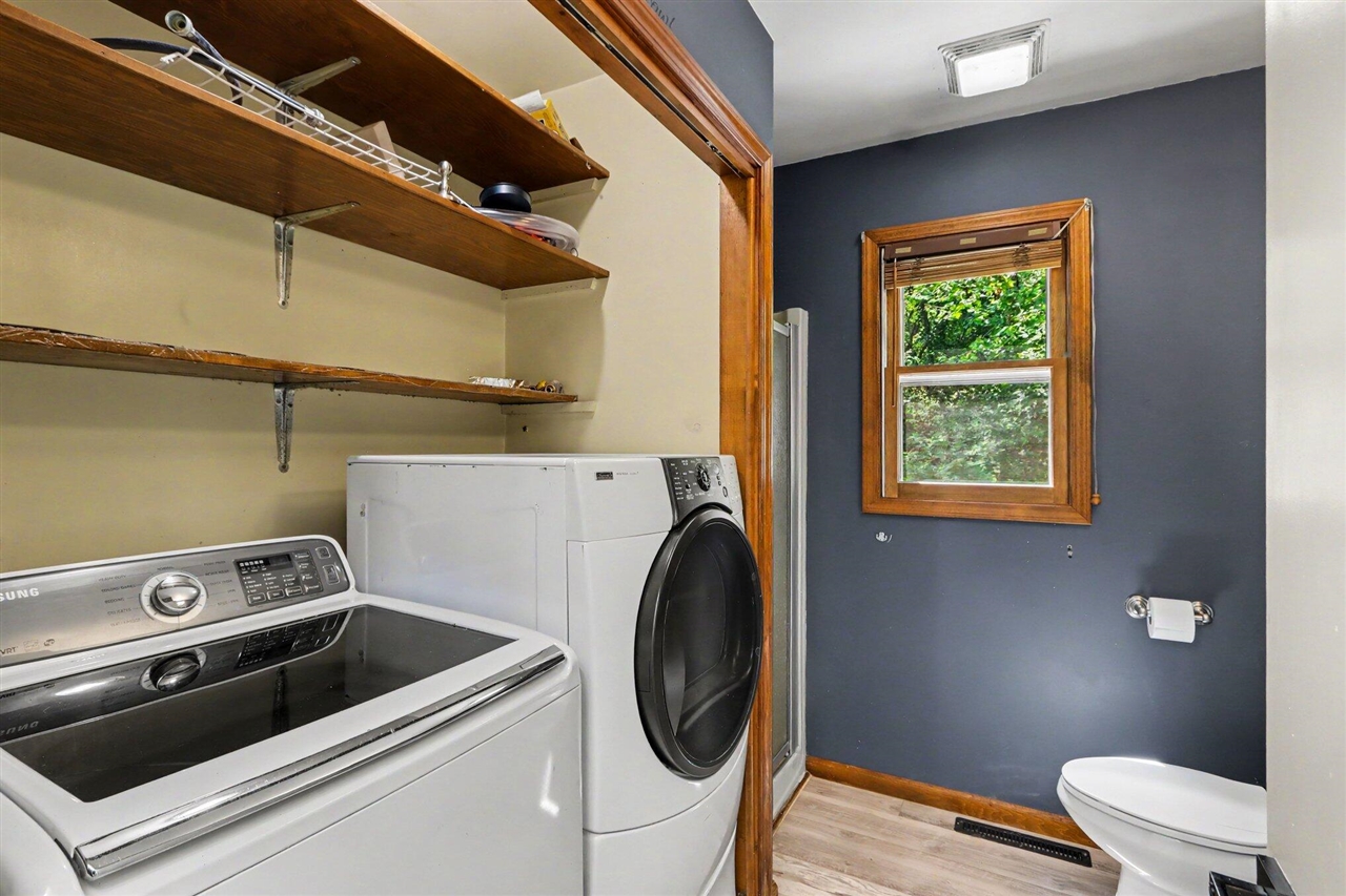 15068 Millard Road Property Photo 21