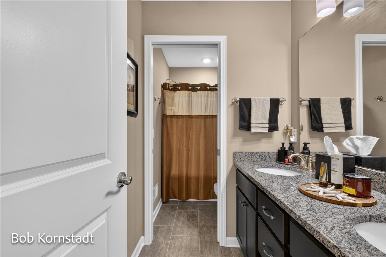 8059 Buttrick Ridge Trail Property Photo 32