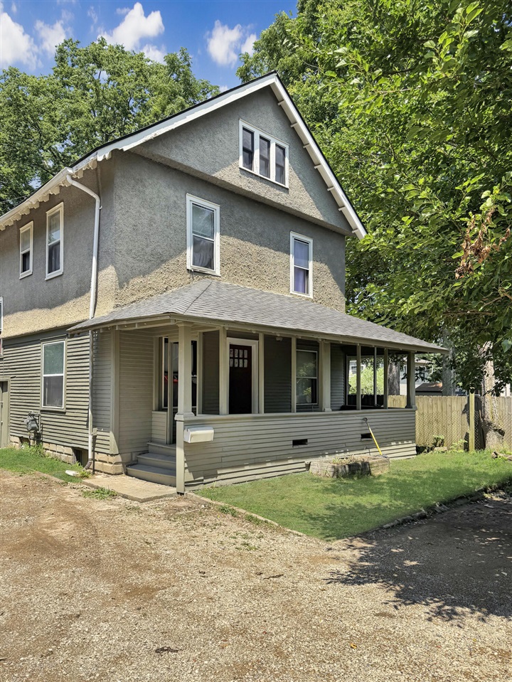 411 Mitchell Place Property Photo 1