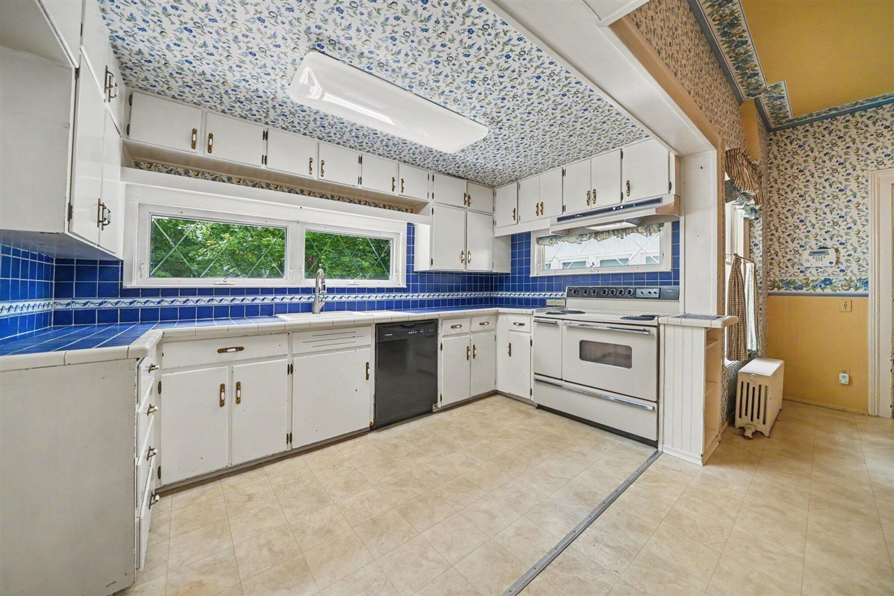 380 Centreville Road Property Photo 13
