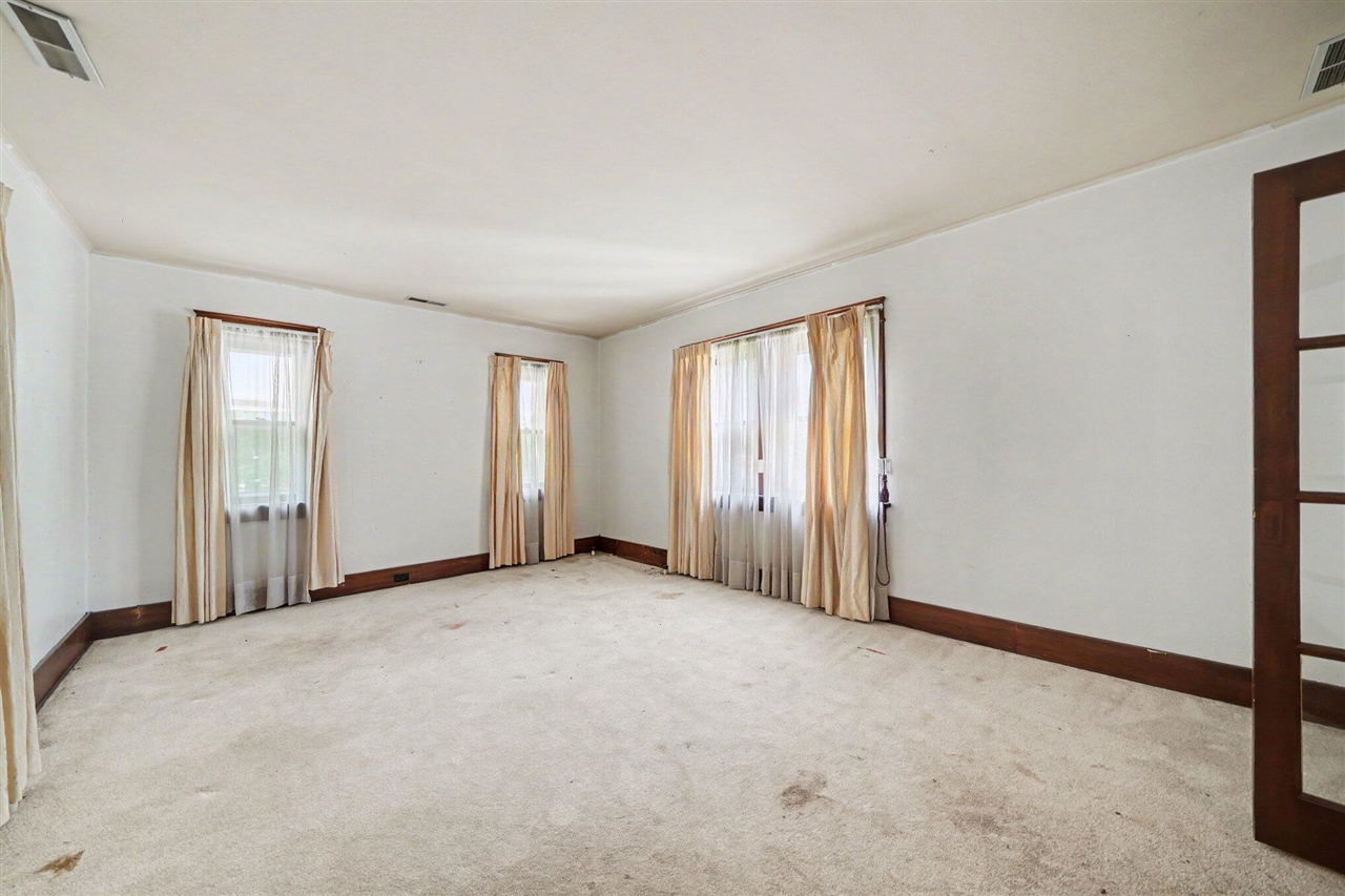380 Centreville Road Property Photo 25