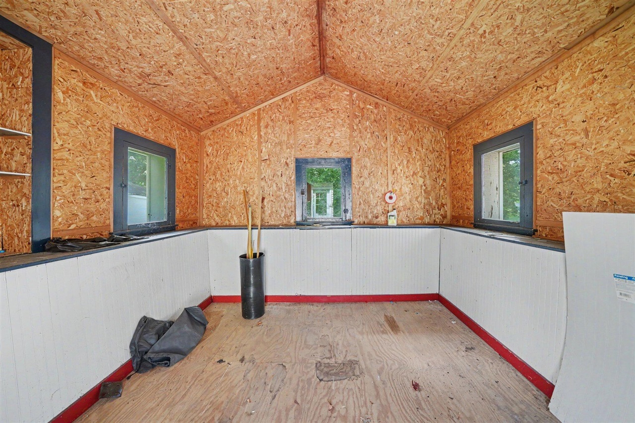 380 Centreville Road Property Photo 34