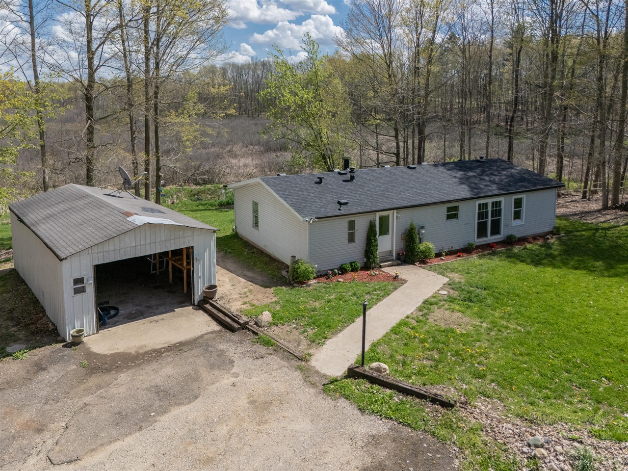 45717 64th Avenue Property Photo 1