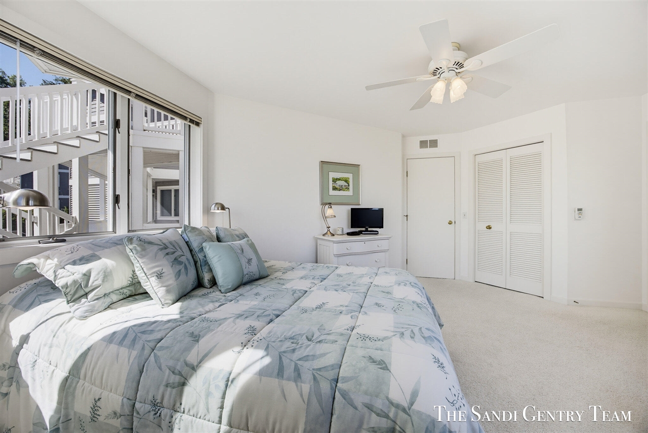 820 S Harbor Drive Property Photo 24