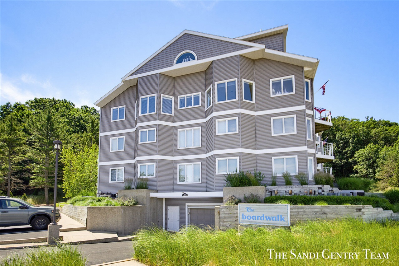 820 S Harbor Drive Property Photo 39
