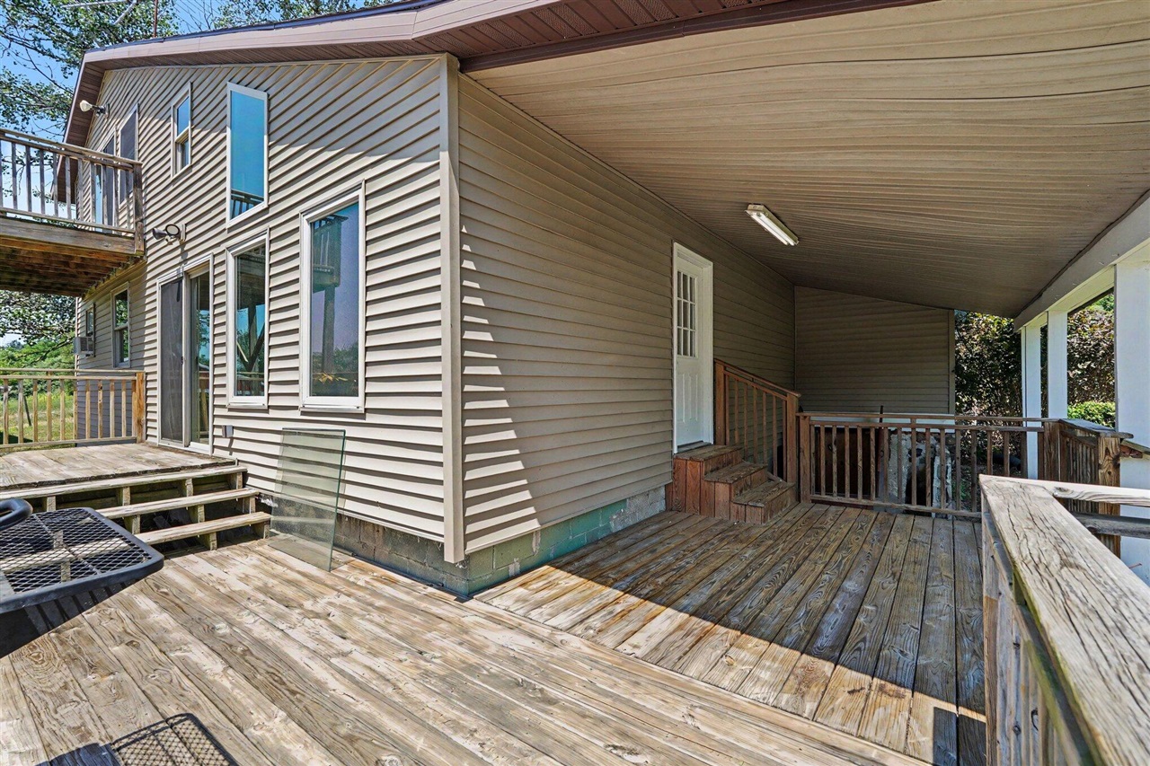 11645 W Bluewater Highway Property Photo 10