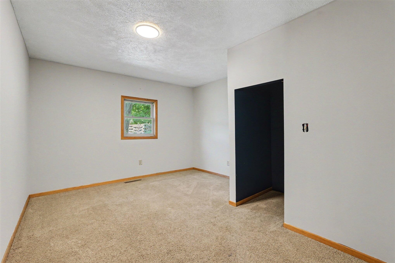 11645 W Bluewater Highway Property Photo 20