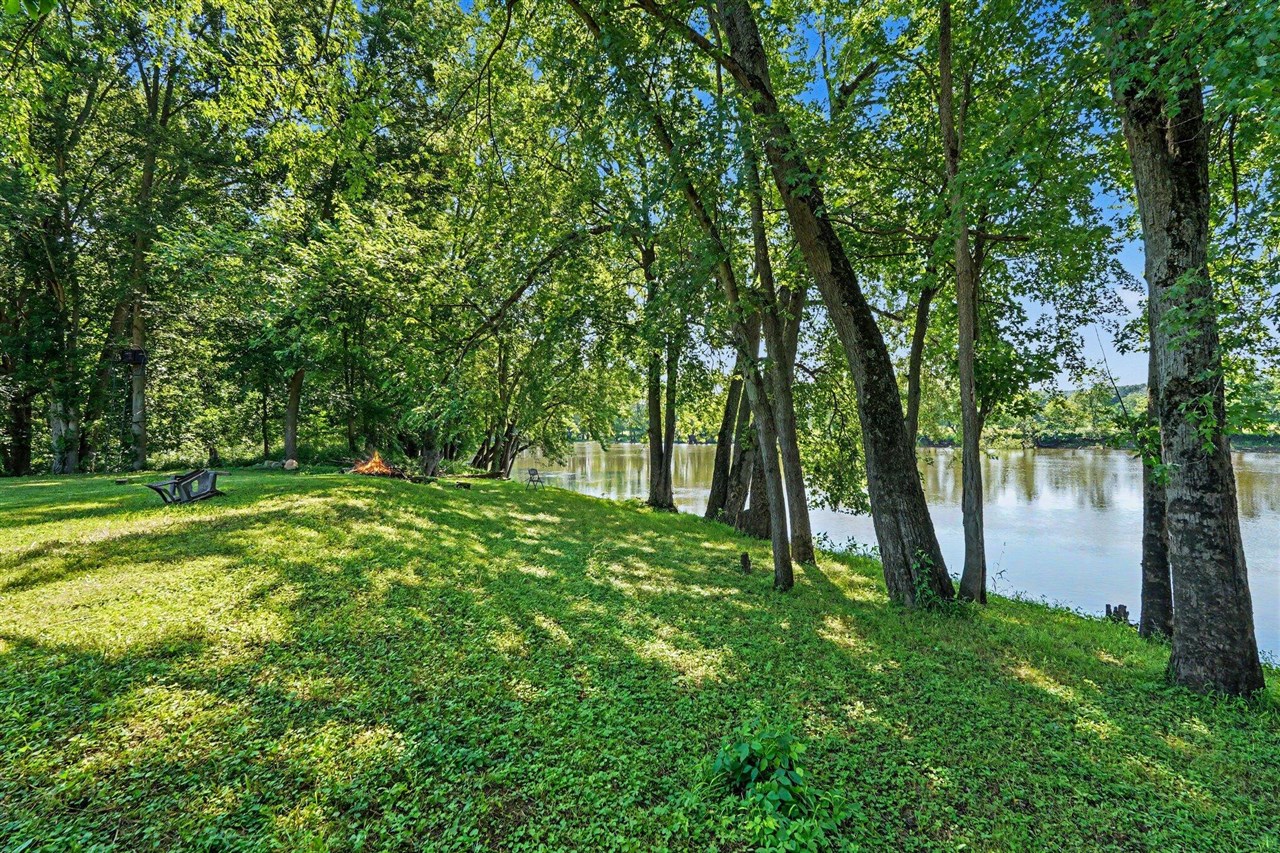 11645 W Bluewater Highway Property Photo 37