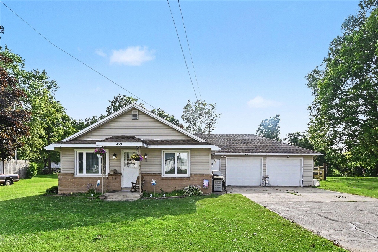 459 Evans Street Property Photo 1