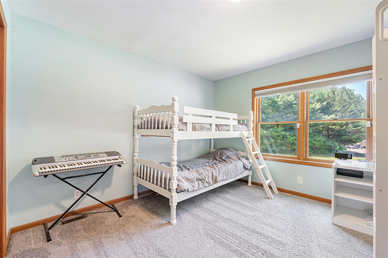87 67th Street Property Photo 16
