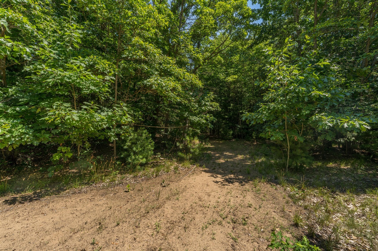 87 67th Street Property Photo 34
