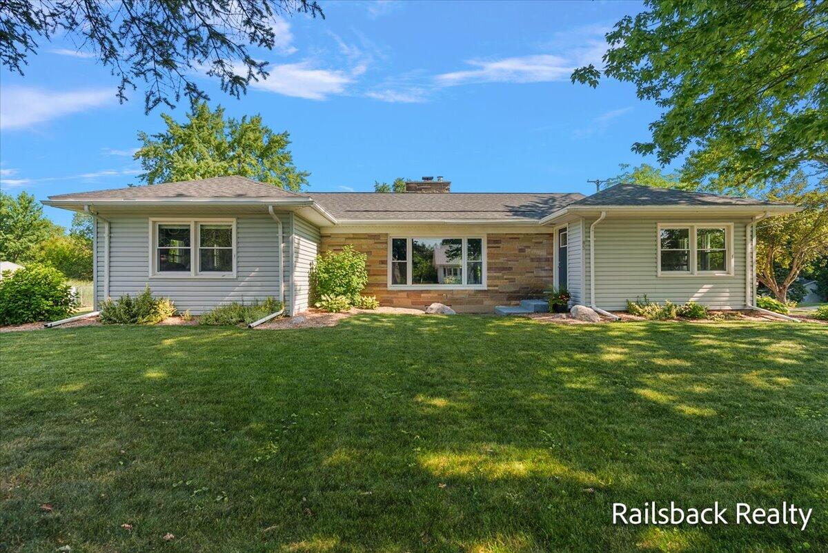 85 Orchard Drive Property Photo 1