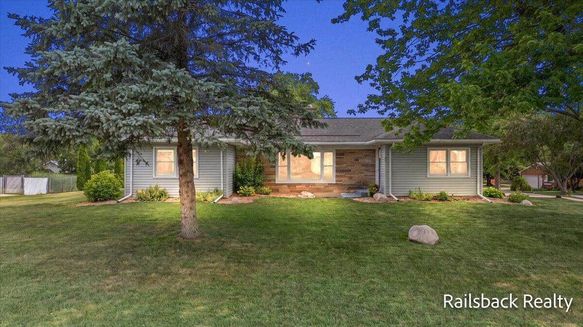 85 Orchard Drive Property Photo 2