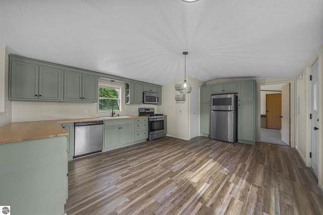 4622 Vista Valley Trail Property Photo 7