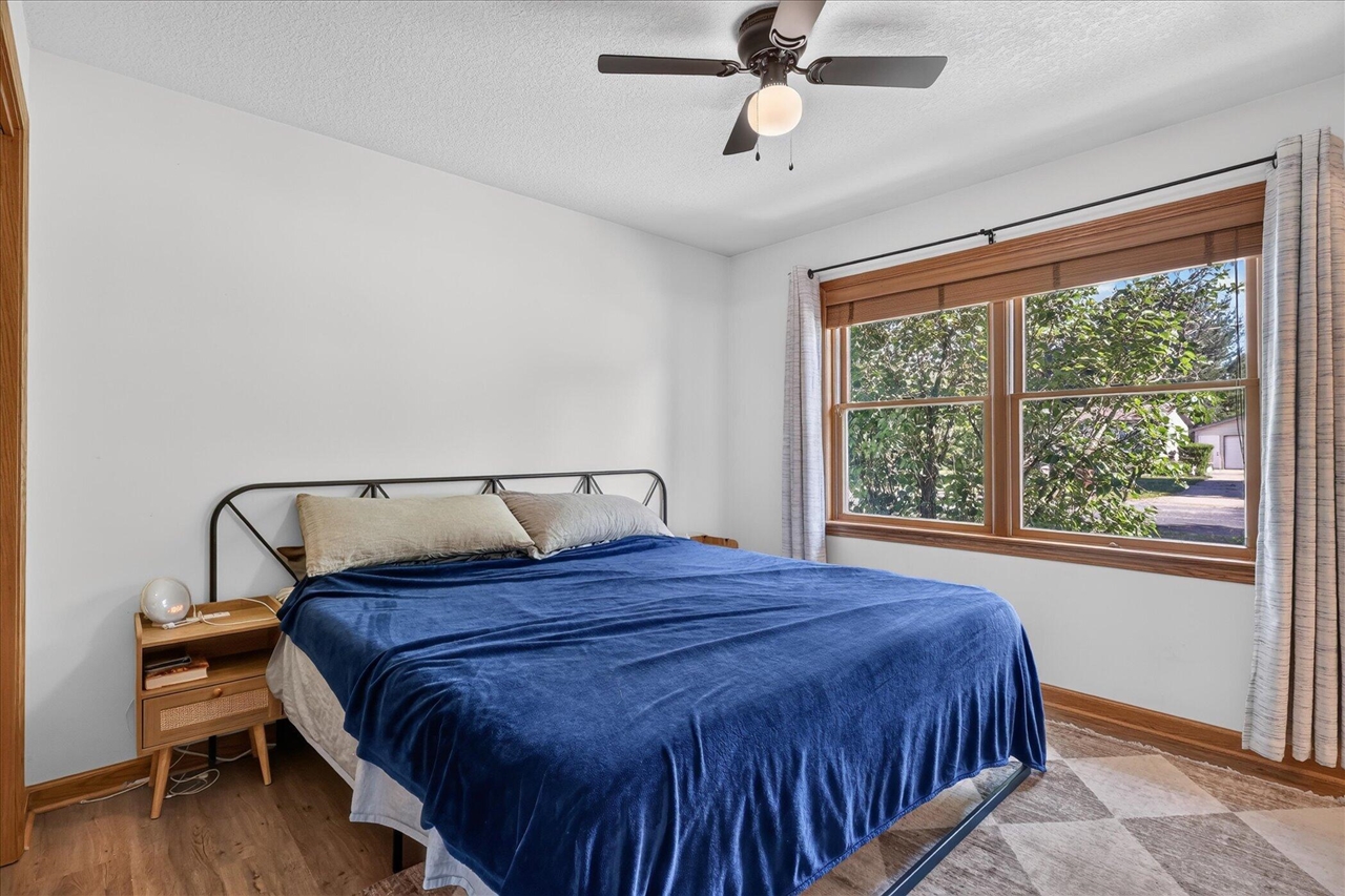 117 Charlotte Street Property Photo 24