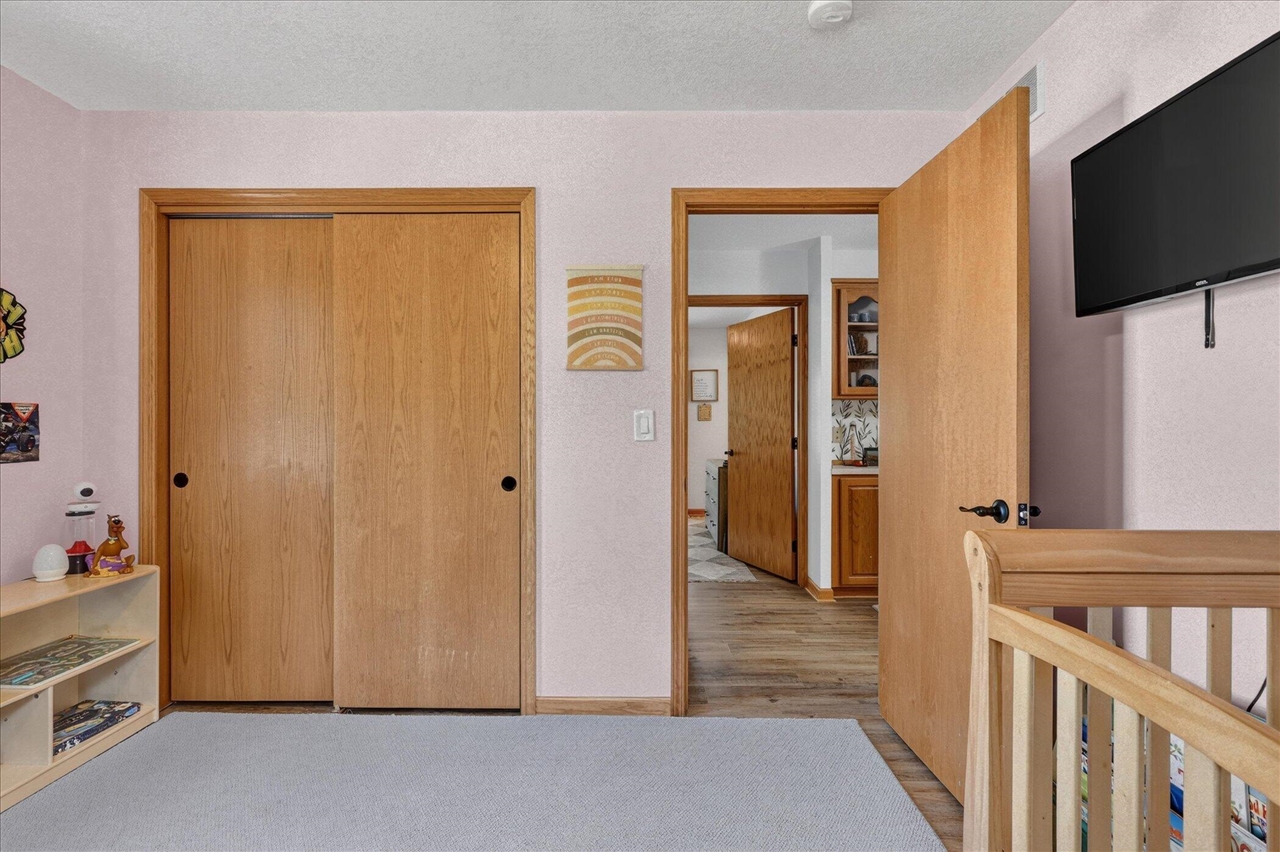 117 Charlotte Street Property Photo 29