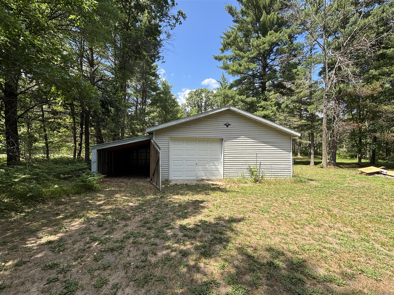 2594 S Forman Road Property Photo 26