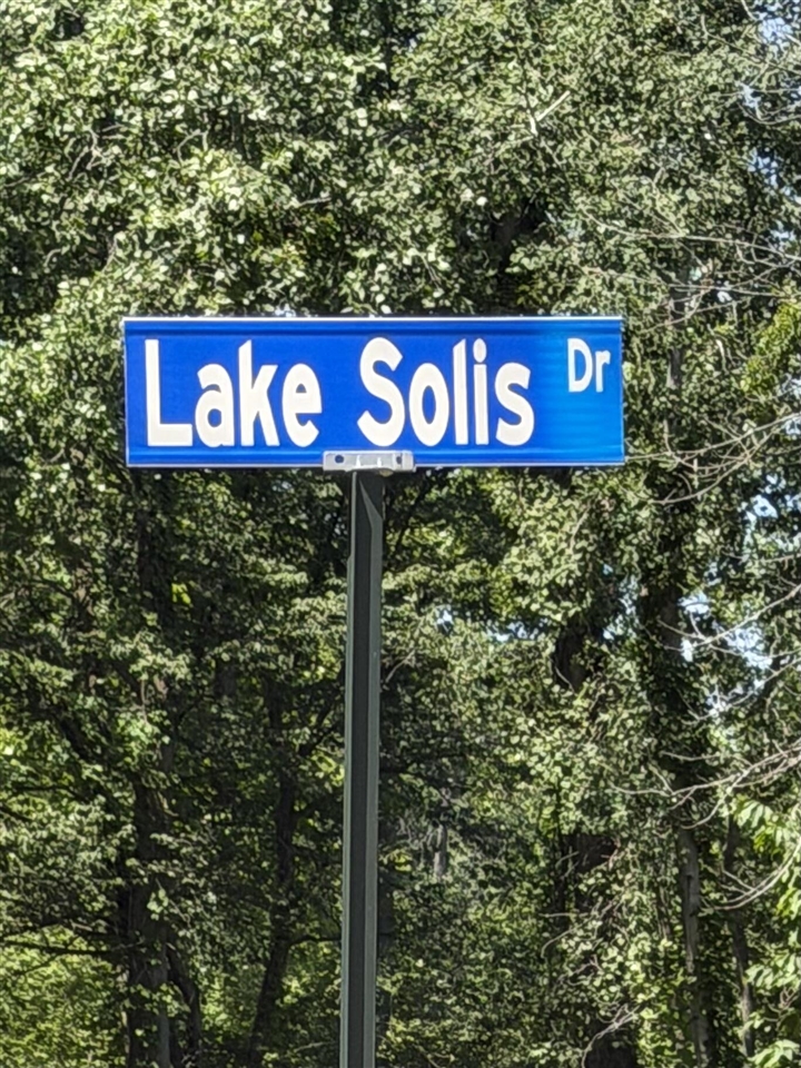 7395 Lake Solis Drive Property Photo 14