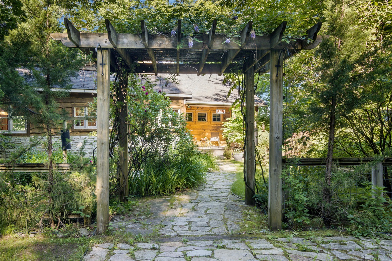 967 Old Miller Road Property Photo 42