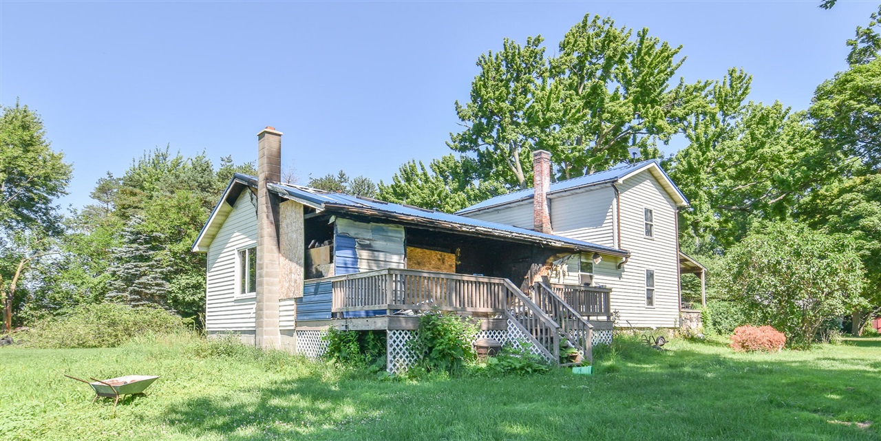 783 Francisco Road Property Photo 3