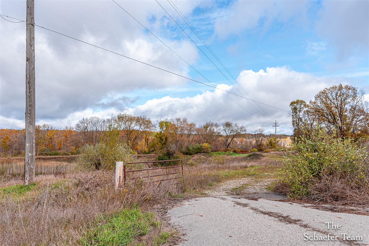 7758 Riverside Drive Property Photo 2