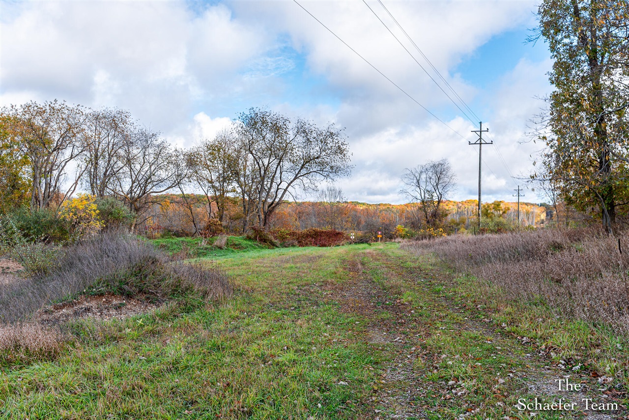7758 Riverside Drive Property Photo 3