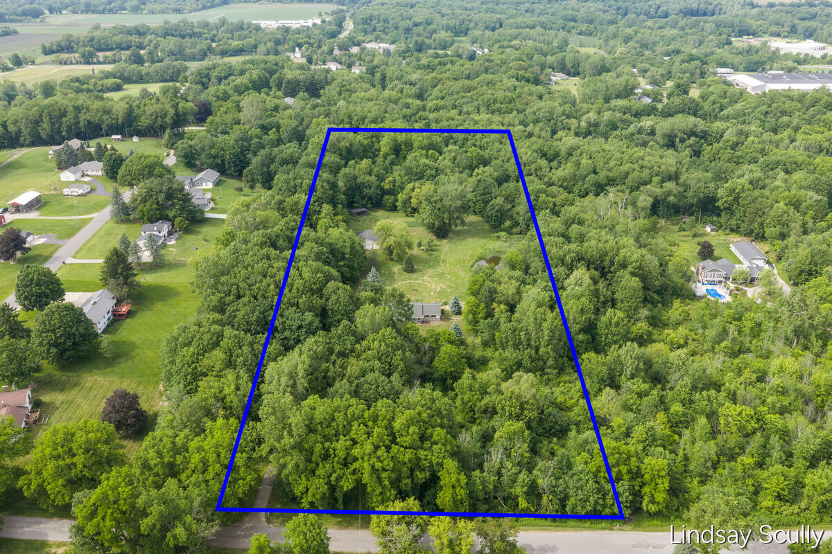 1525 104th Street Property Photo 1