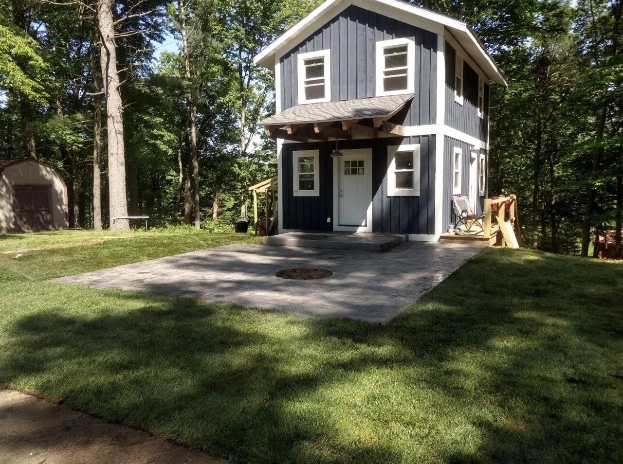 8523 W Easy Street Property Photo 1
