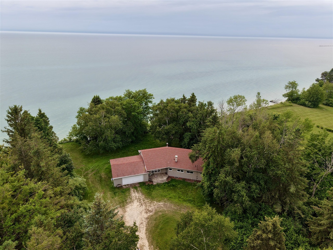 4771 S Lakeshore Drive Property Photo 1