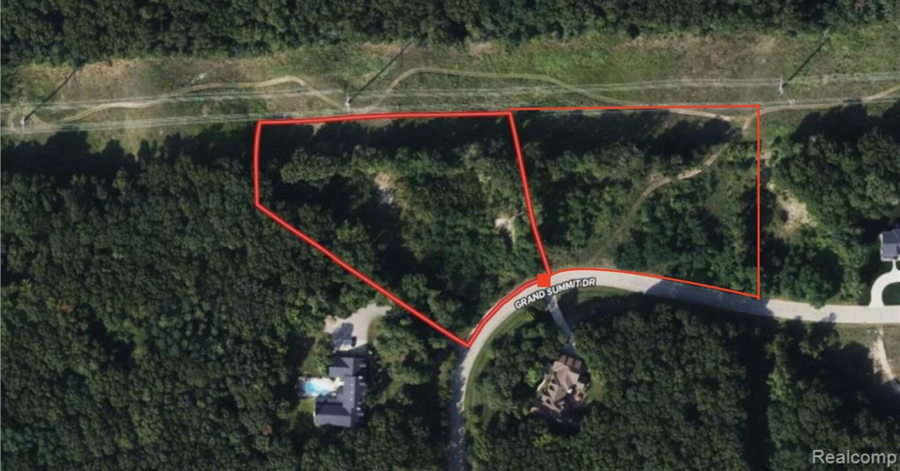 9373 Grand Summit Drive Property Photo 1