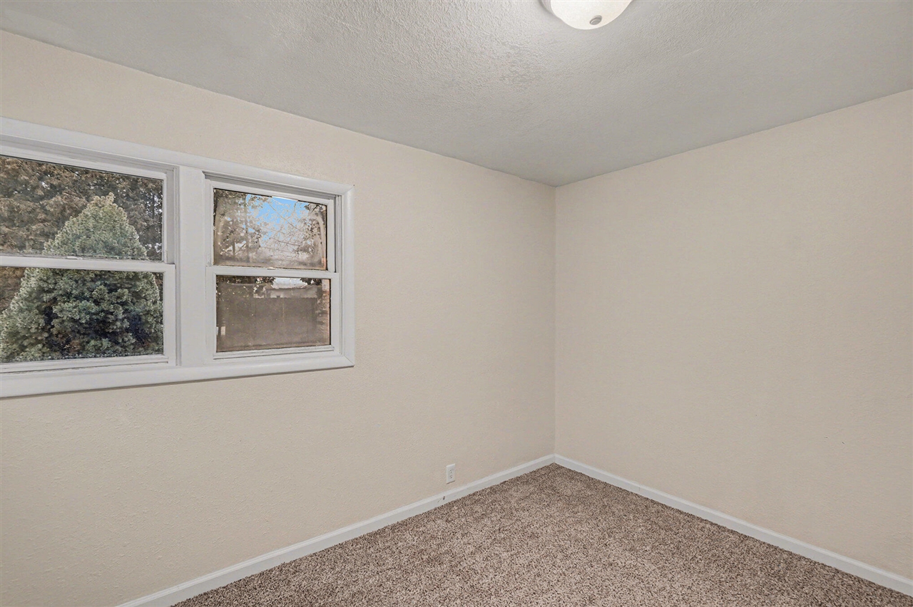 295 Hawley Street Property Photo 14