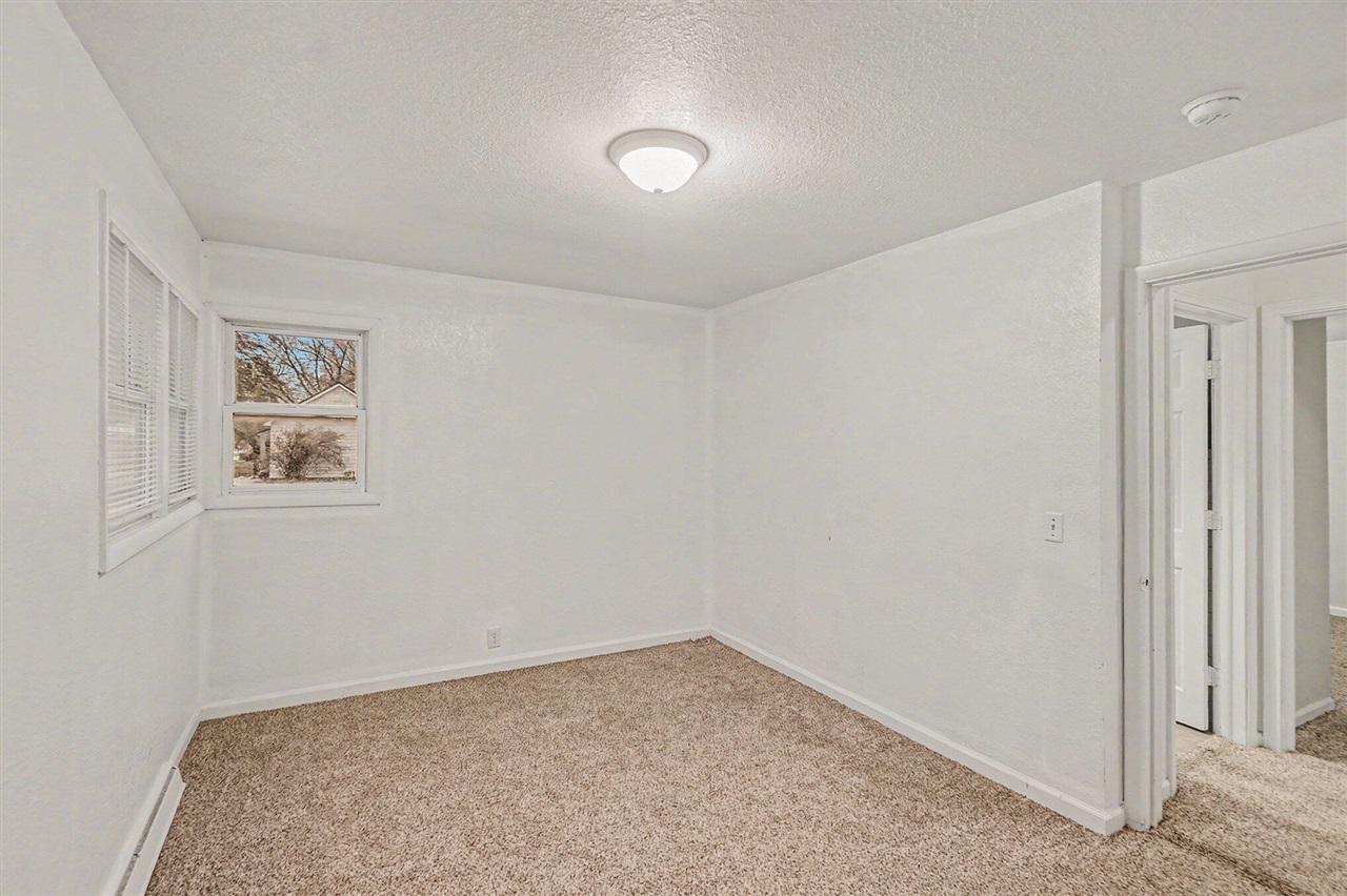 295 Hawley Street Property Photo 15